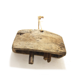 Dzwonek pasterski drewniany Vintage na sznurze XXL